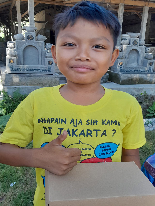 Anak-anak penerima bantuan